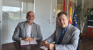 Reunión del Defensor del Pueblo de Navarra con el Consejero de Universidad, Innovación y Transformación digital
