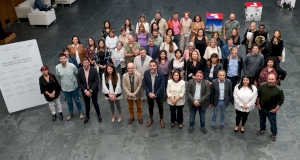 Participantes en el acto institucional