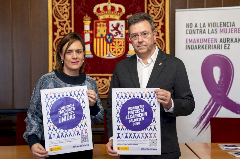Alicia Echeverría Jaime, Delegada del Gobierno en Navarra, y Patxi Vera Donazar, Defensor del Pueblo de Navarra