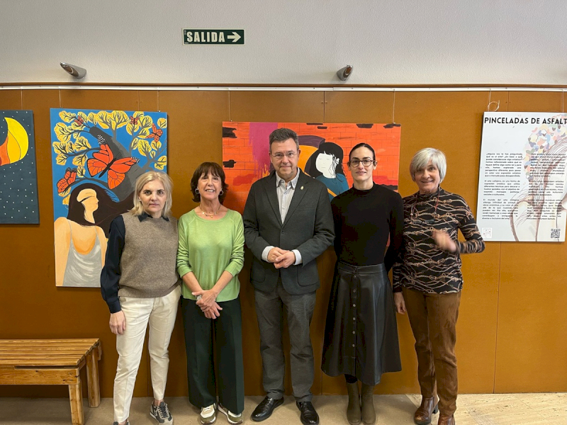 El Defensor del Pueblo de Navarra visita la Fundación Atena