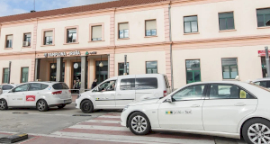 Taxis en la estación de tren