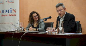 El Defensor del Pueblo Patxi Vera y Mónica Iñigo, técnica de acción social de CERMIN y autora del informe “Informar para incluir: Los derechos del alumnado con discapacidad y sus familias”.