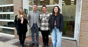 Amaia Madinabeitia, Jefa de Gabinete del Defensor del Pueblo; Patxi Vera, Defensor del Pueblo; Juan Ruiz, coordinador de CEAR y Marina Rodríguez, abogada.
