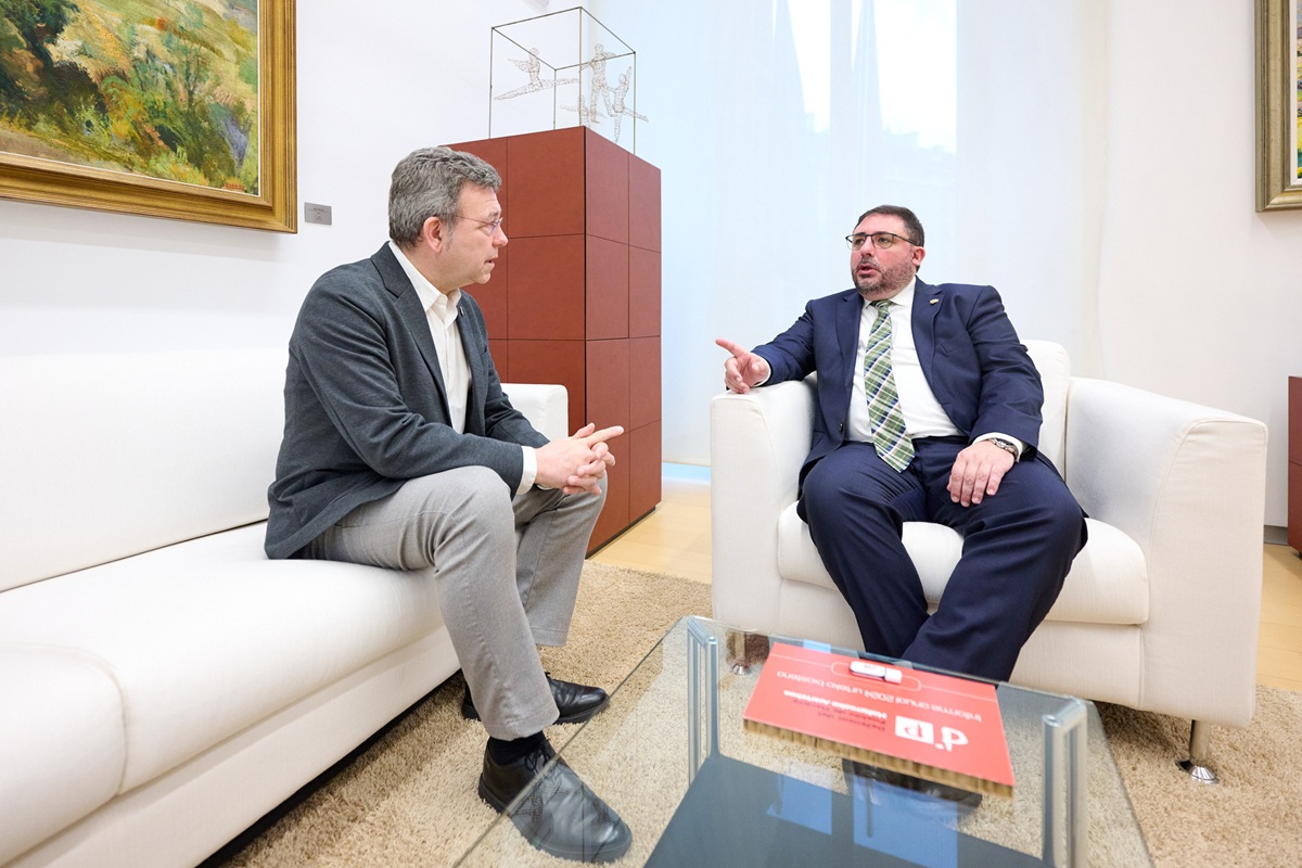 Patxi Vera, Defensor del Pueblo de Navarra y Unai Hualde, Presidente del Parlamento de Navarra